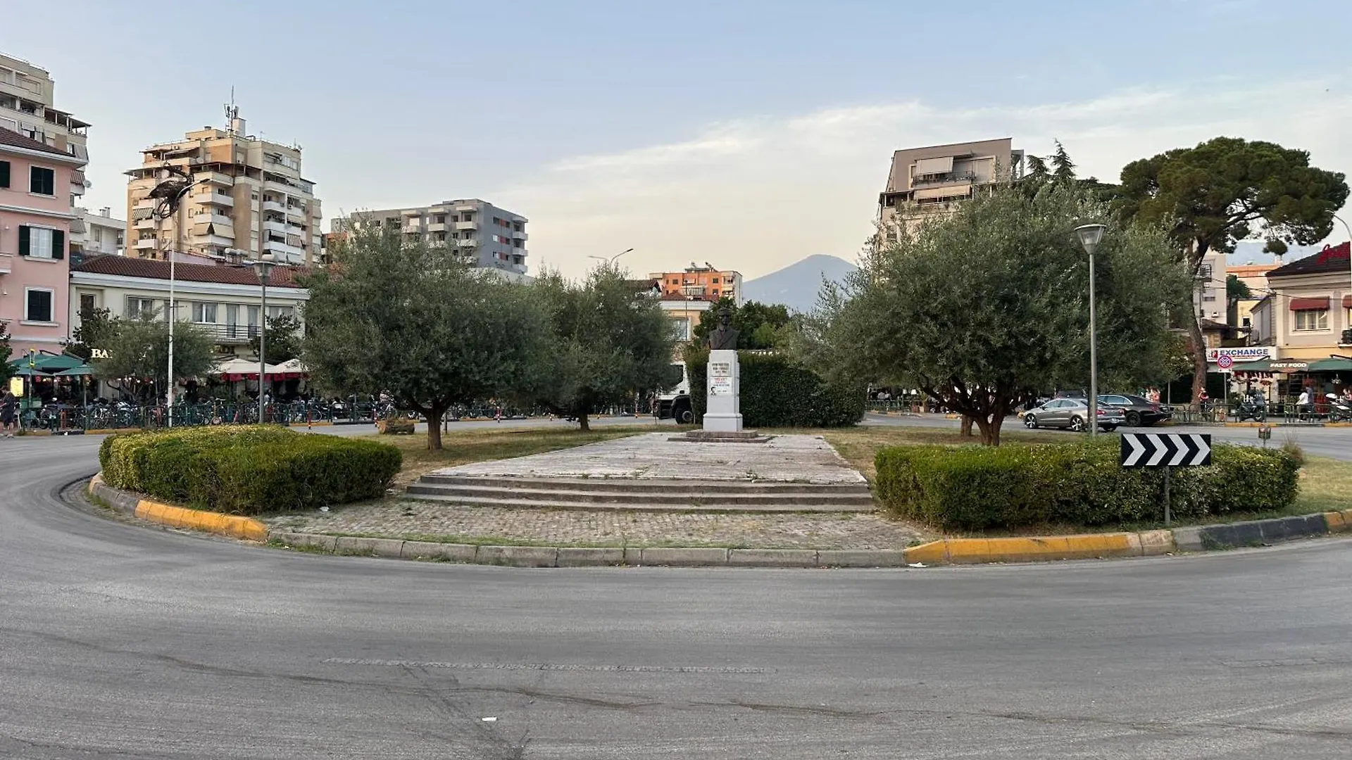 Jo-Al, New Bazaar! Apartment Tirana Albania