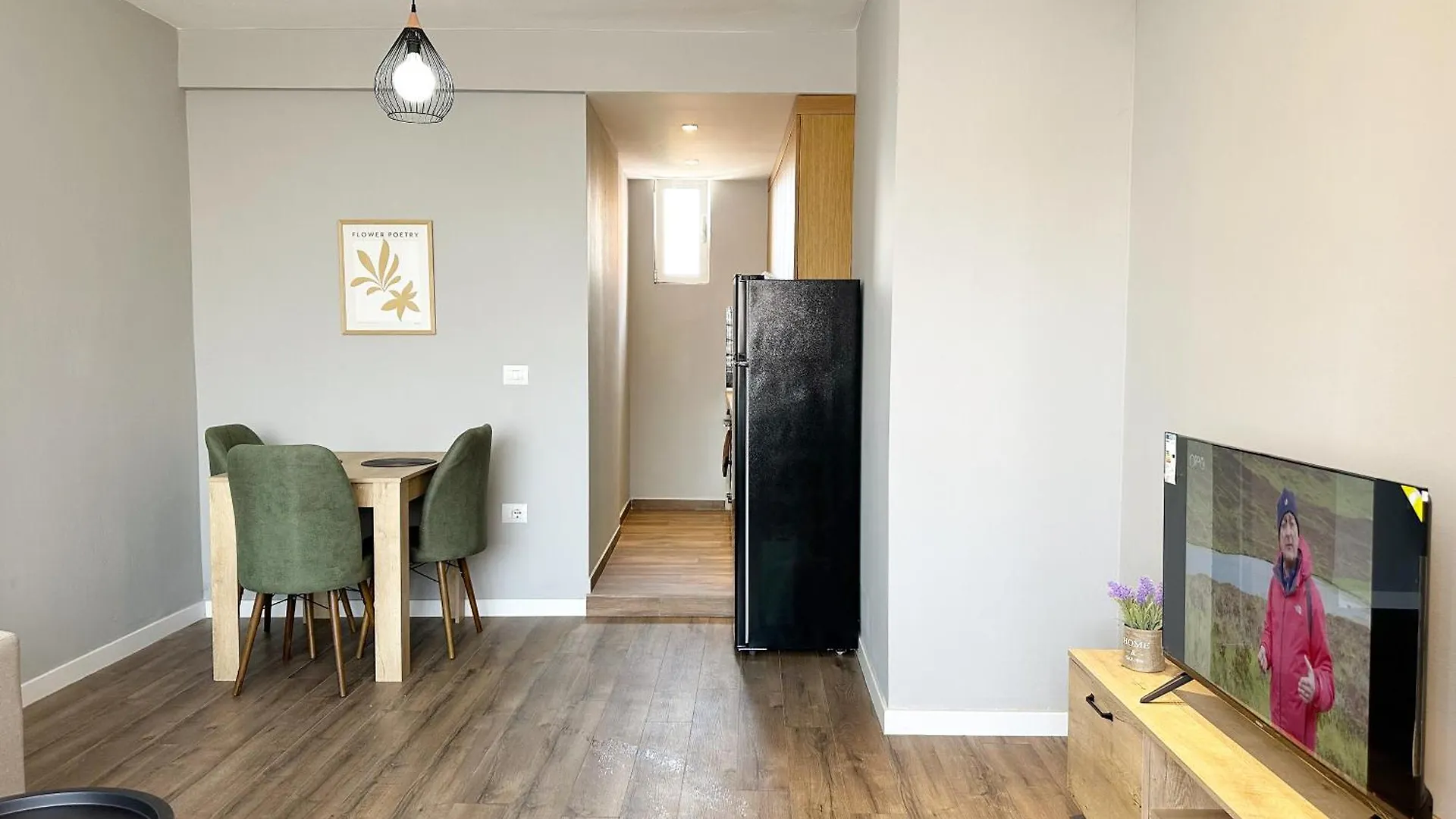 Jo-Al, New Bazaar! Apartment Tirana